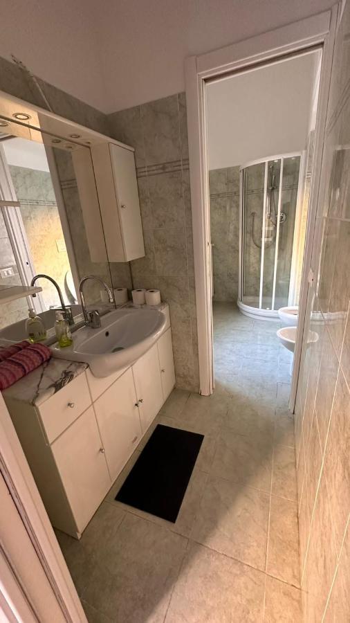 라팔로 Edens House Con Parcheggio Privato Gratuito 아파트 외부 사진